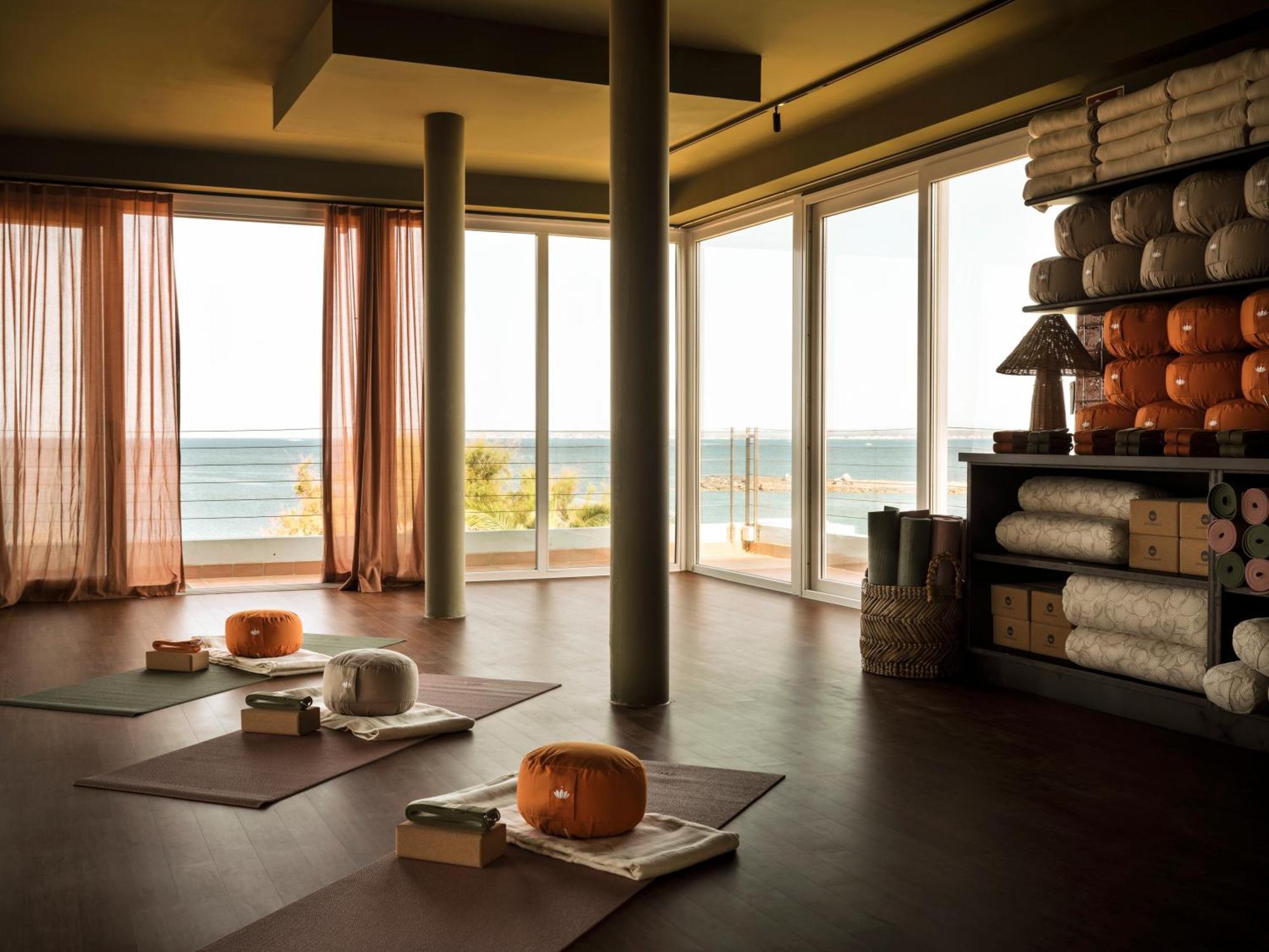 Bikini Island & Mountain Es Trenc -adults Only- Hotell 4*