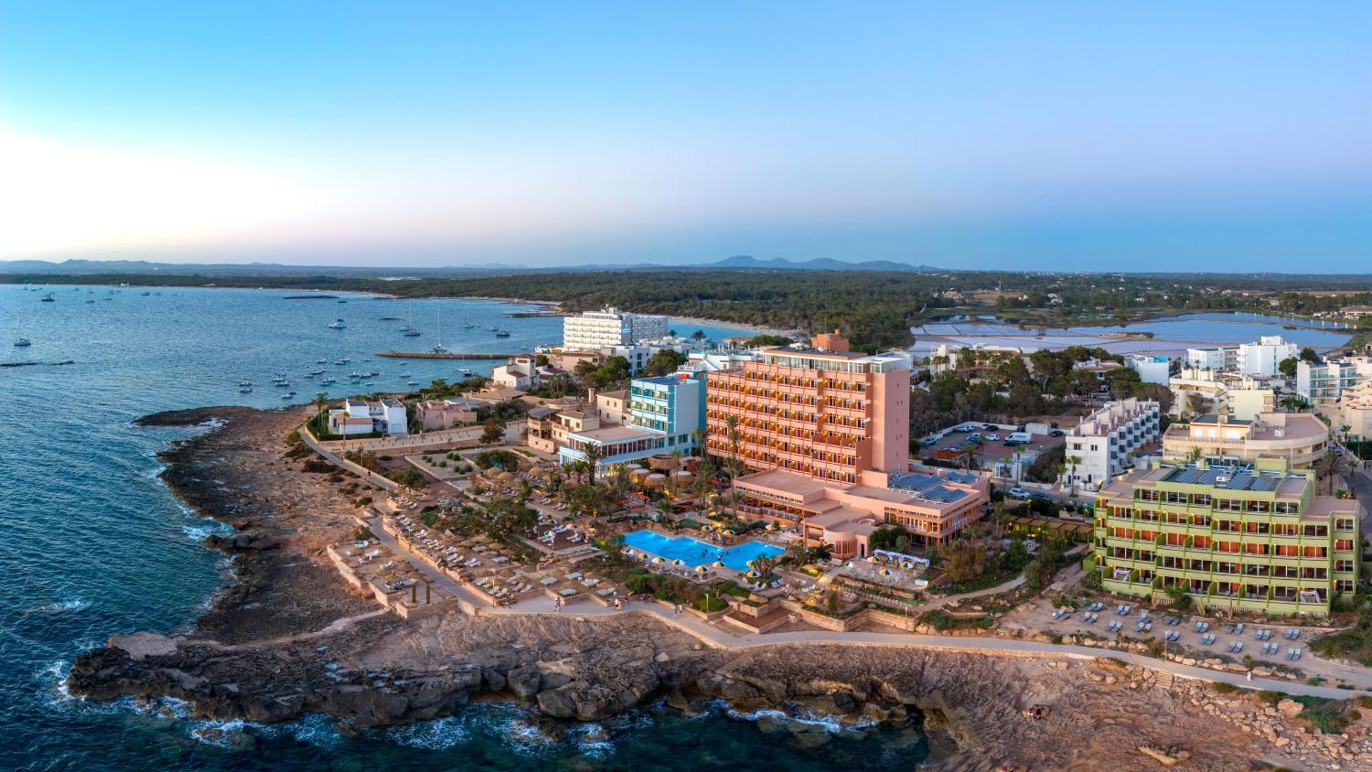 Hotell Bikini Island & Mountain Es Trenc -adults Only-